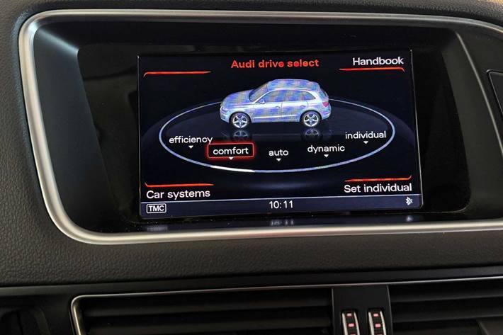 Grå Audi SQ5 fra 2016