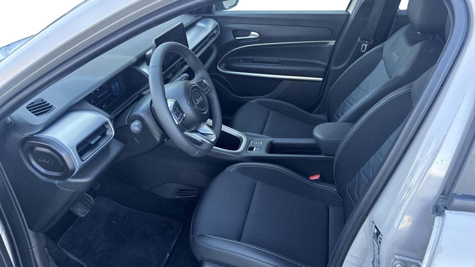 Jeep Avenger 54 Summit