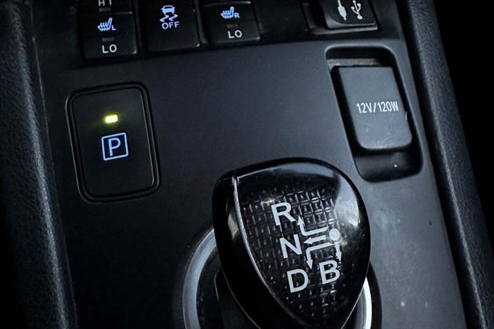 undefined Toyota Auris fra 2016