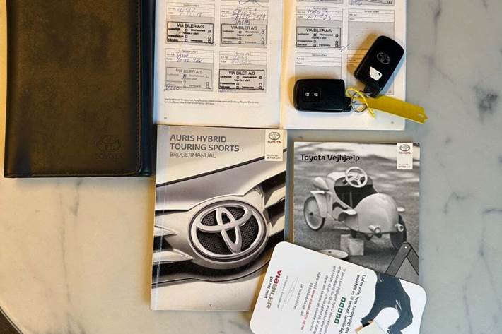 undefined Toyota Auris fra 2016