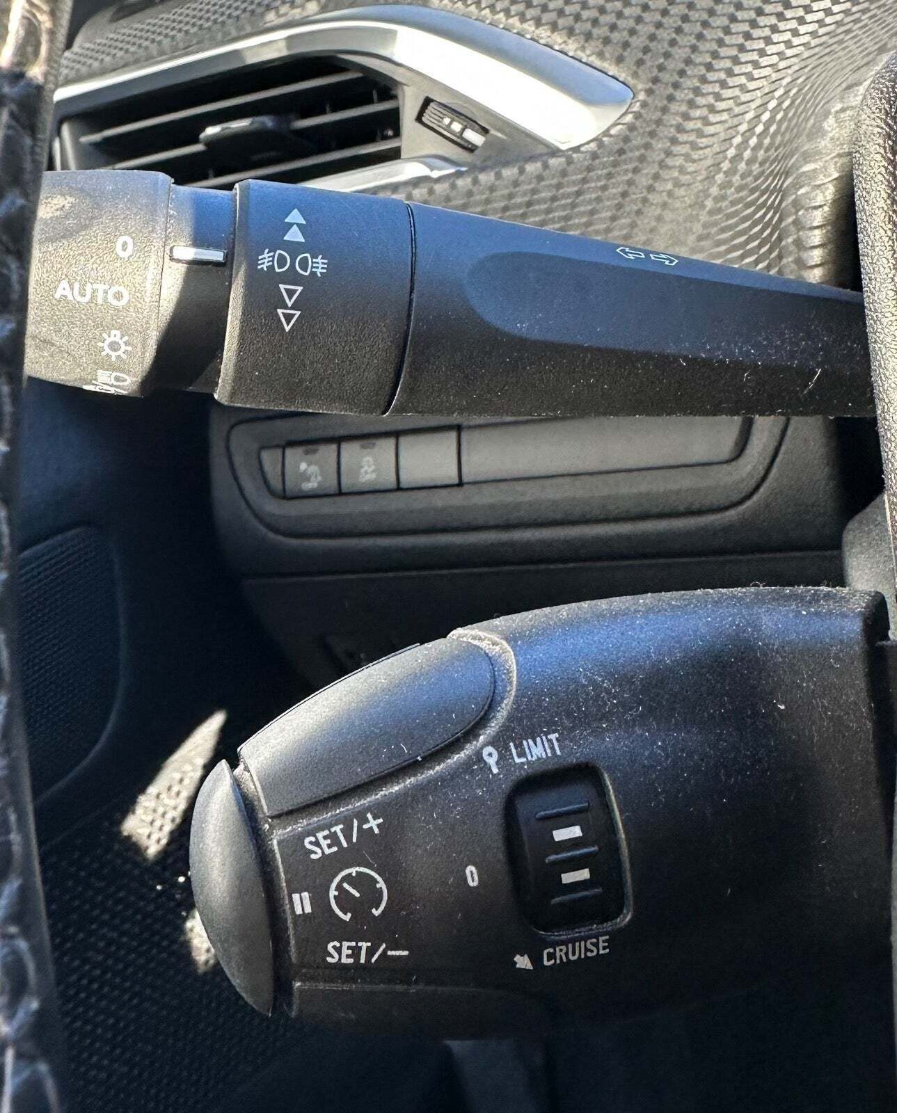 Peugeot 2008 1,2 VTi 82 Active+