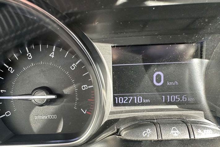 undefined Peugeot 2008 fra 2016