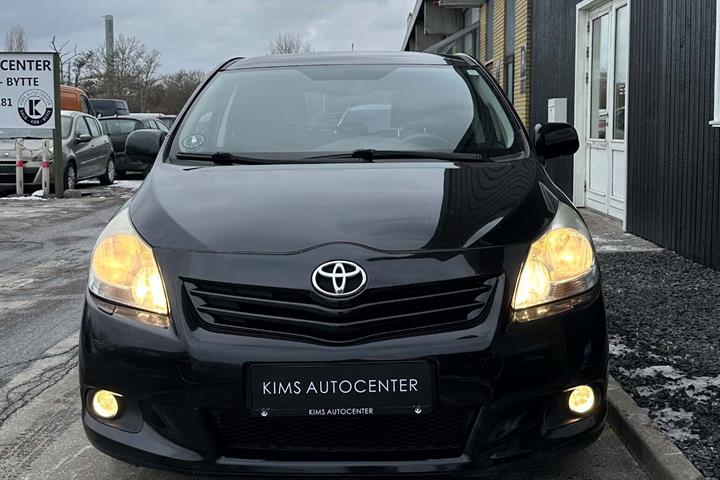 undefined Toyota Verso fra 2012