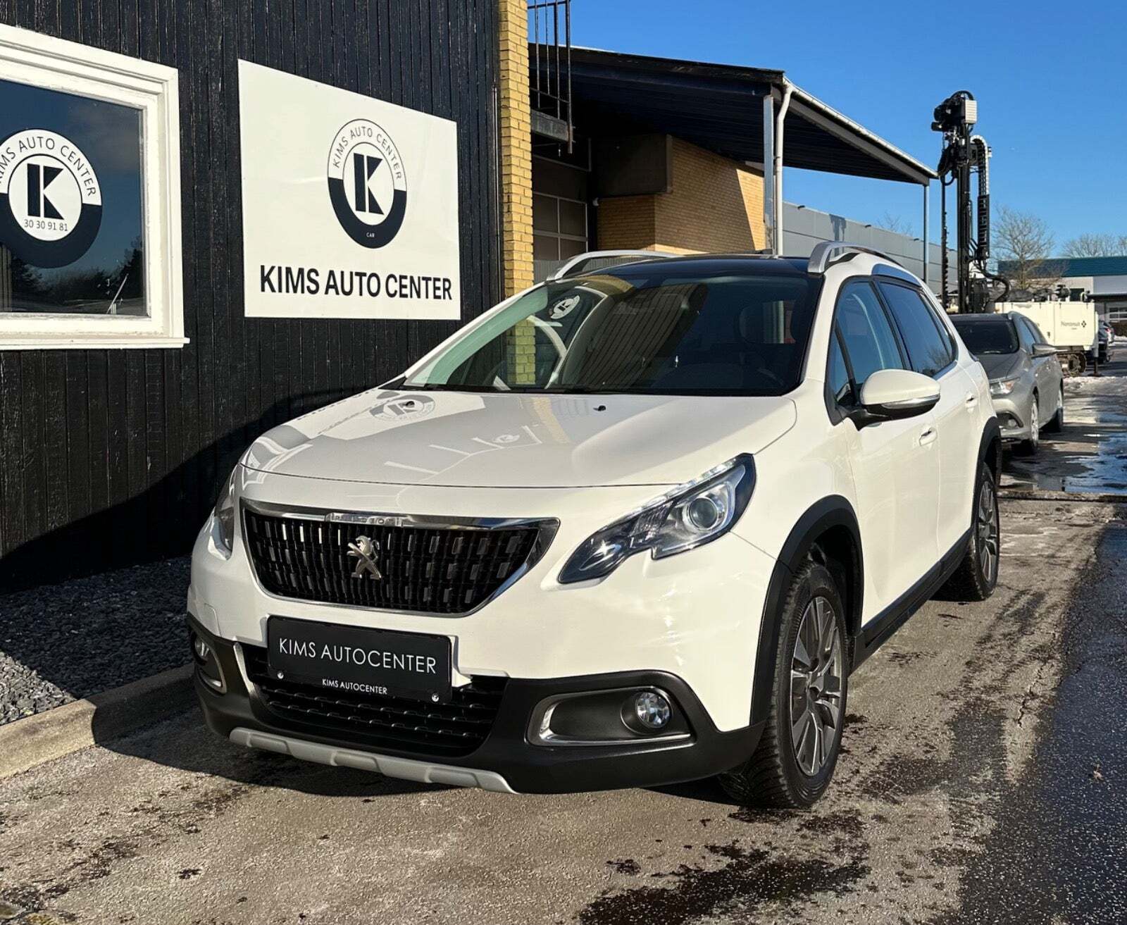 Peugeot 2008 1,2 PureTech 82 Selection Sky