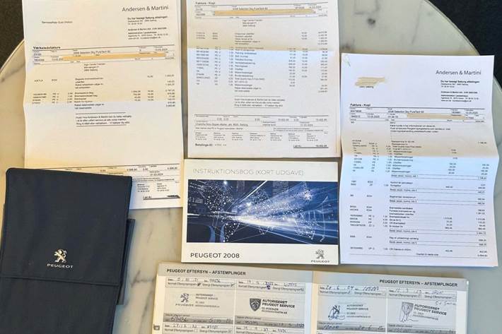 Hvid Peugeot 2008 fra 2019