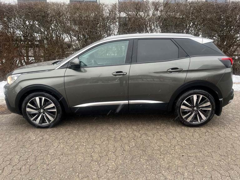Peugeot 3008 1,2 e-THP 130 Allure