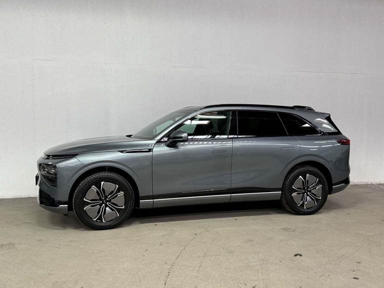 Xpeng G9 Standard Range