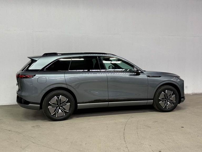 Xpeng G9 Standard Range