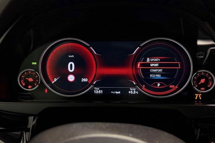 Sort BMW X5 fra 2016