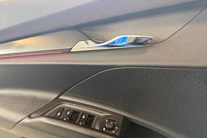 Blå Skoda Enyaq fra 2022