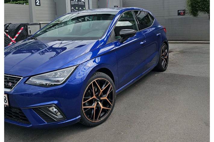 Blå Seat Ibiza fra 2021