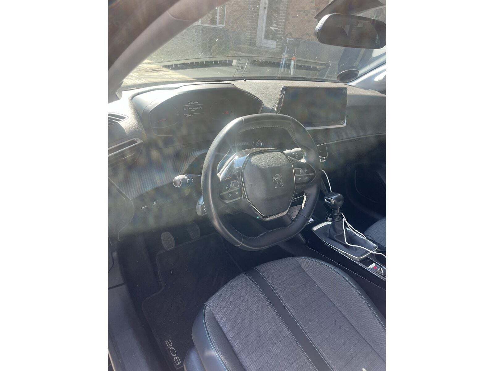 Peugeot 208 1,2 PureTech 100 Allure Grand