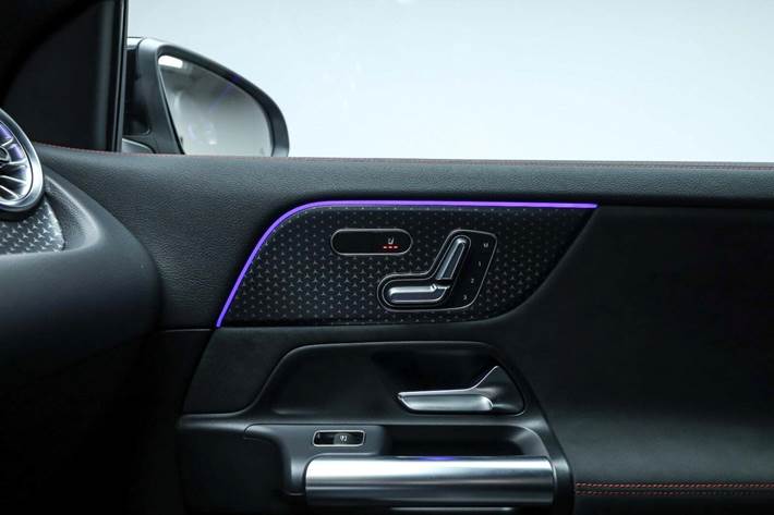 Sort Mercedes EQA250+ fra 2026