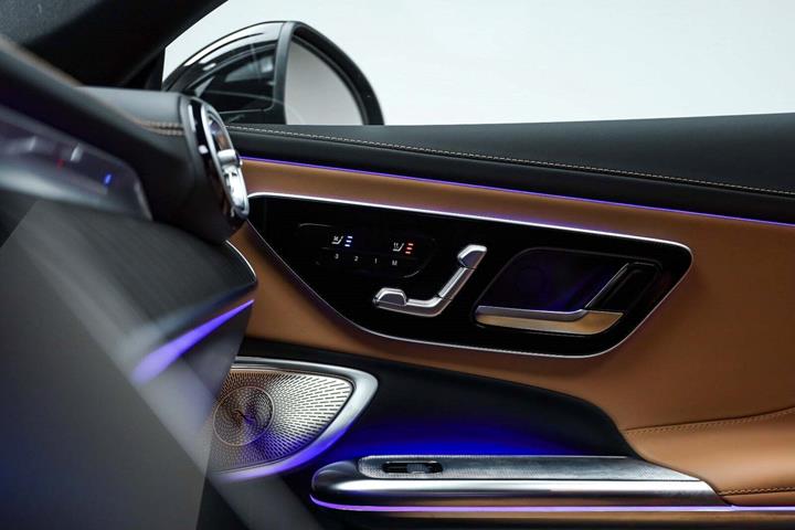 Sort Mercedes CLE53 fra 2024