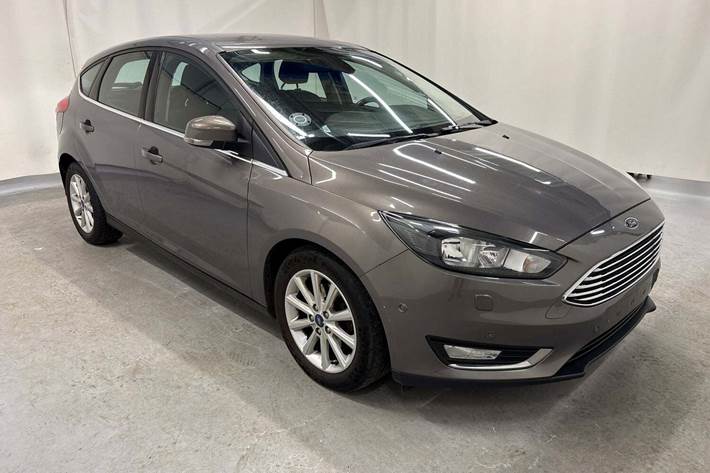 Brun Ford Focus fra 2015