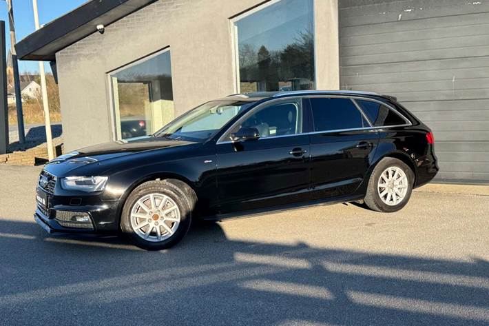 undefined Audi A4 fra 2015