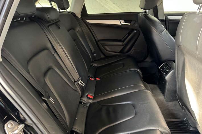 undefined Audi A4 fra 2015