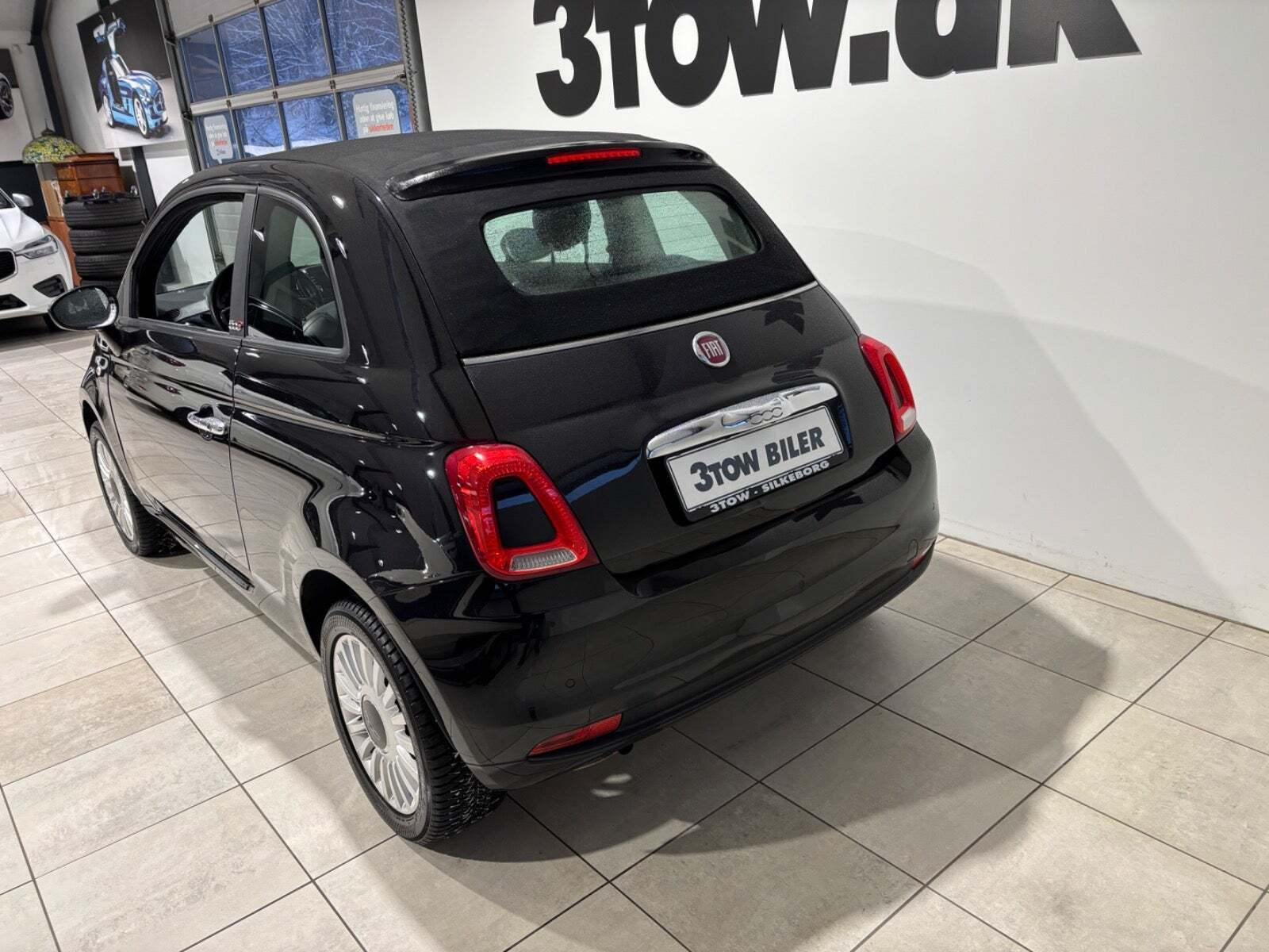 Sort Fiat 500C fra 2016