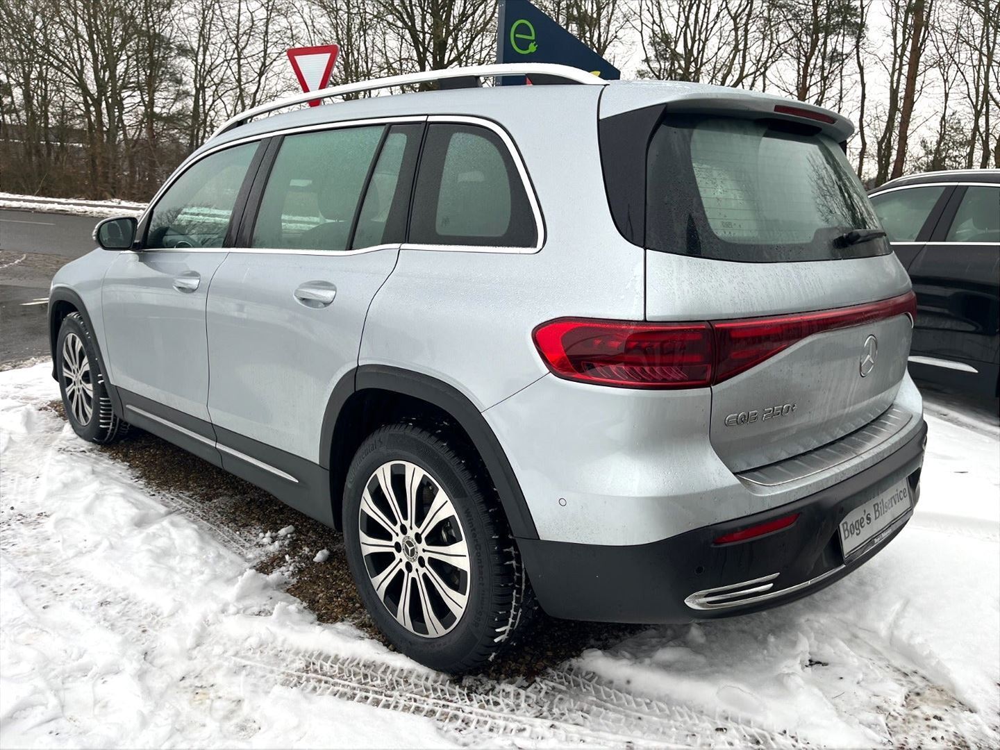 Mercedes EQB 250+ Mercedes EQB250+ Progressive