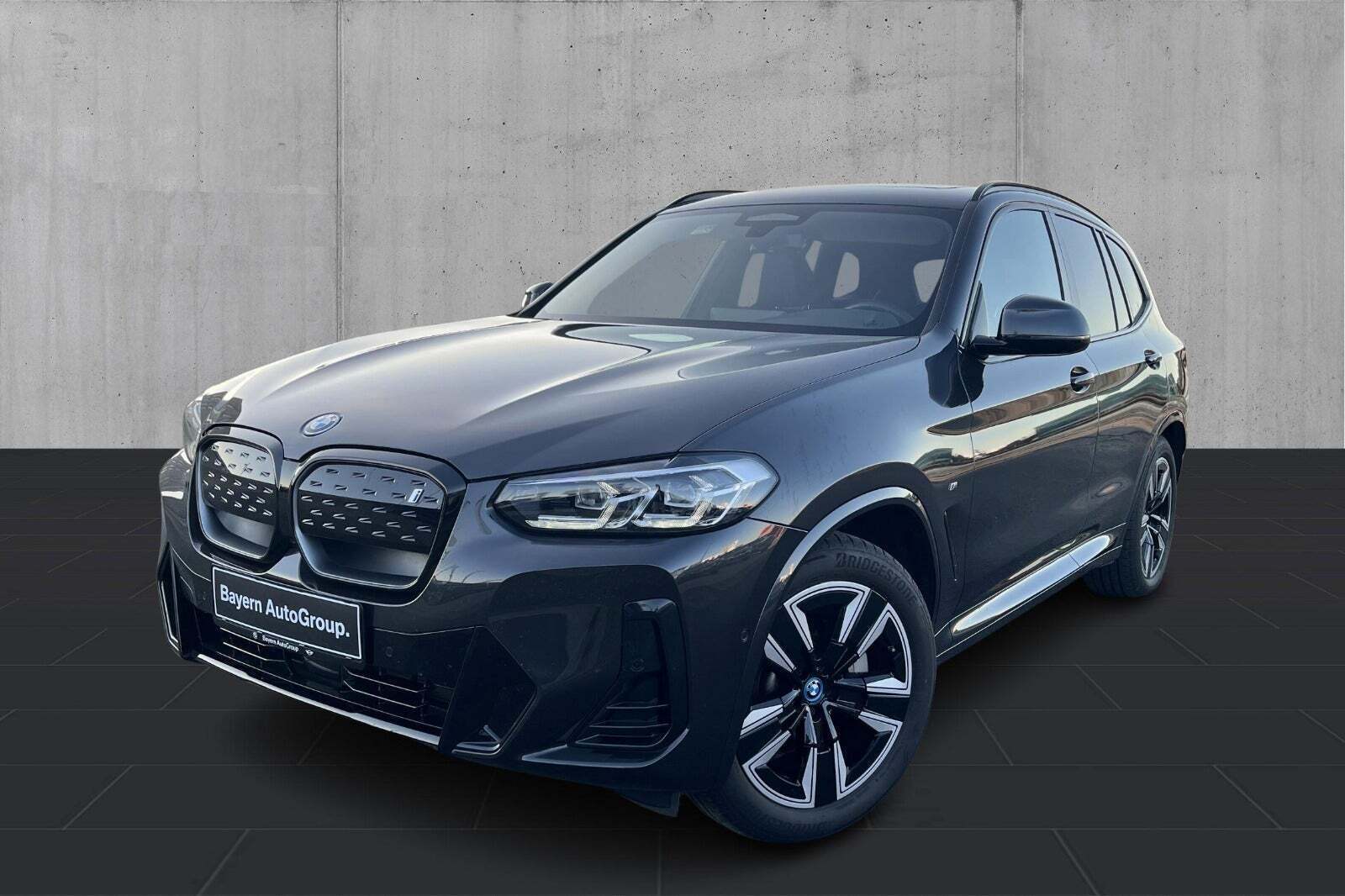BMW iX3 Charged M-Sport