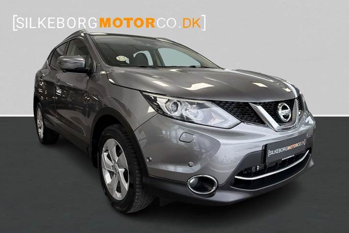 Grå Nissan Qashqai fra 2016