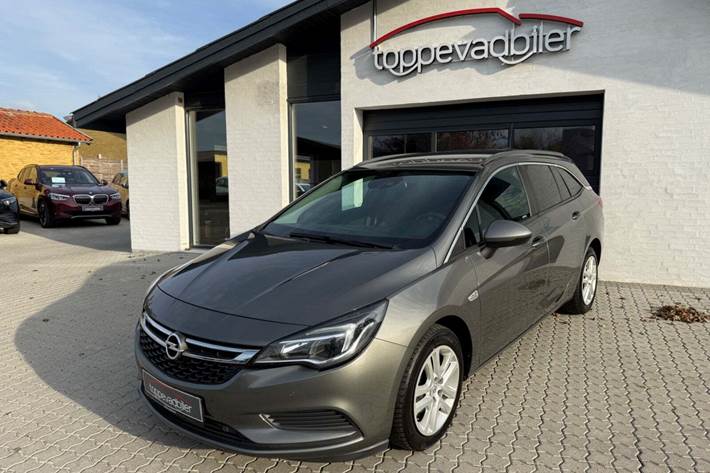 Grå Opel Astra fra 2018