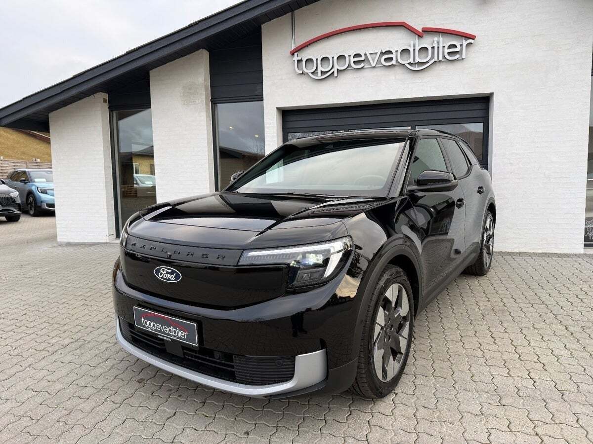 Ford Explorer 77 Premium Extended Range