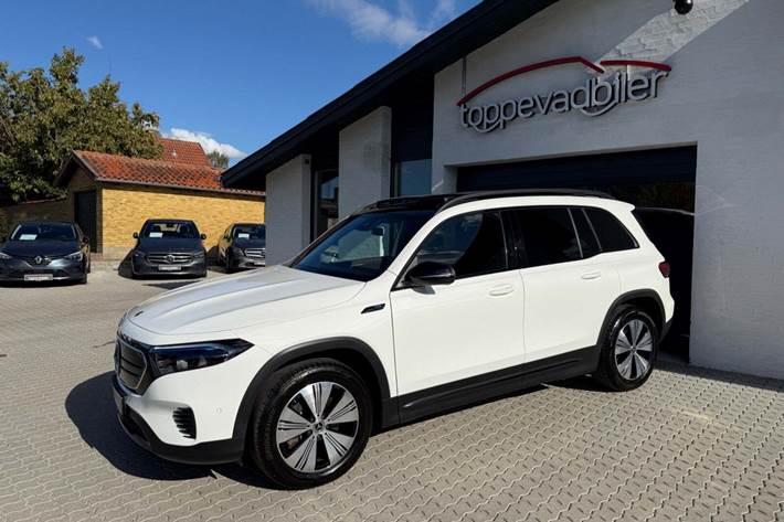 Hvid Mercedes EQB250 fra 2022