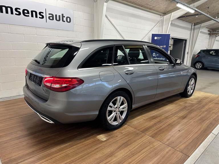 Mercedes C200 1,6 BlueTEC AMG Line stc.