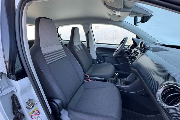 Hvid VW UP! fra 2020