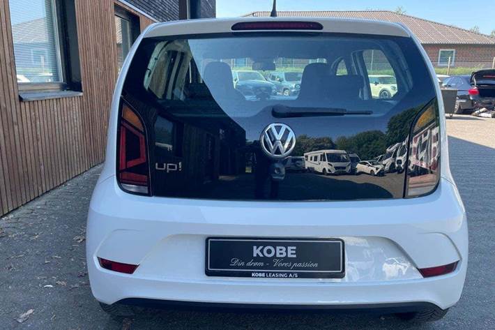 Hvid VW UP! fra 2021