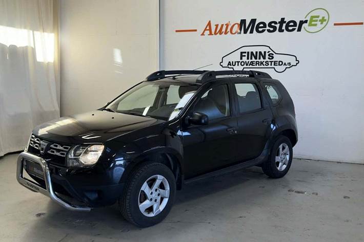 Sort Dacia Duster fra 2017