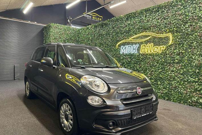 undefined Fiat 500L Wagon fra 2018 set udefra