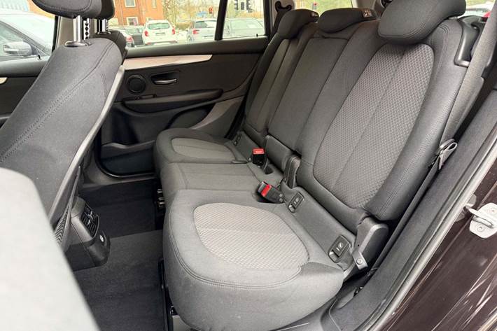 undefined BMW 218d fra 2017