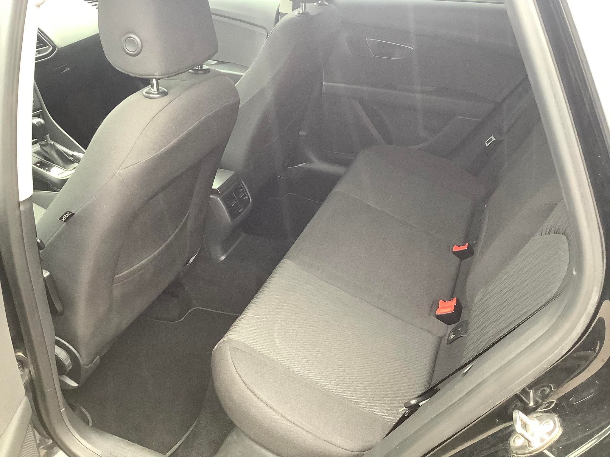 Sort Seat Leon fra 2014