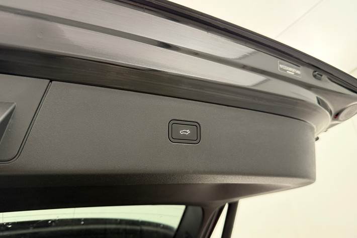 Sort Volvo EX30 fra 2024