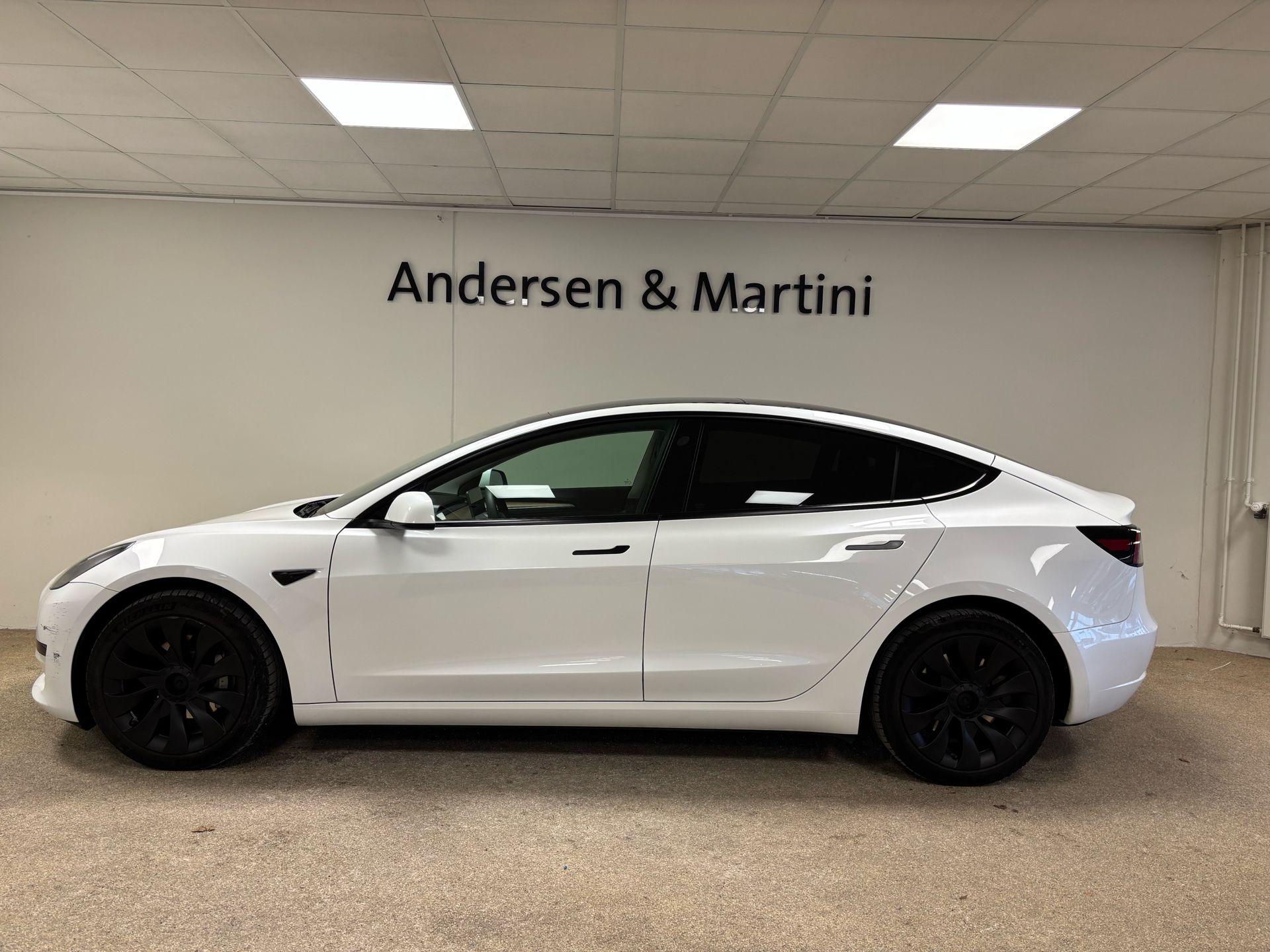 Tesla Model 3 EL 283HK Aut.