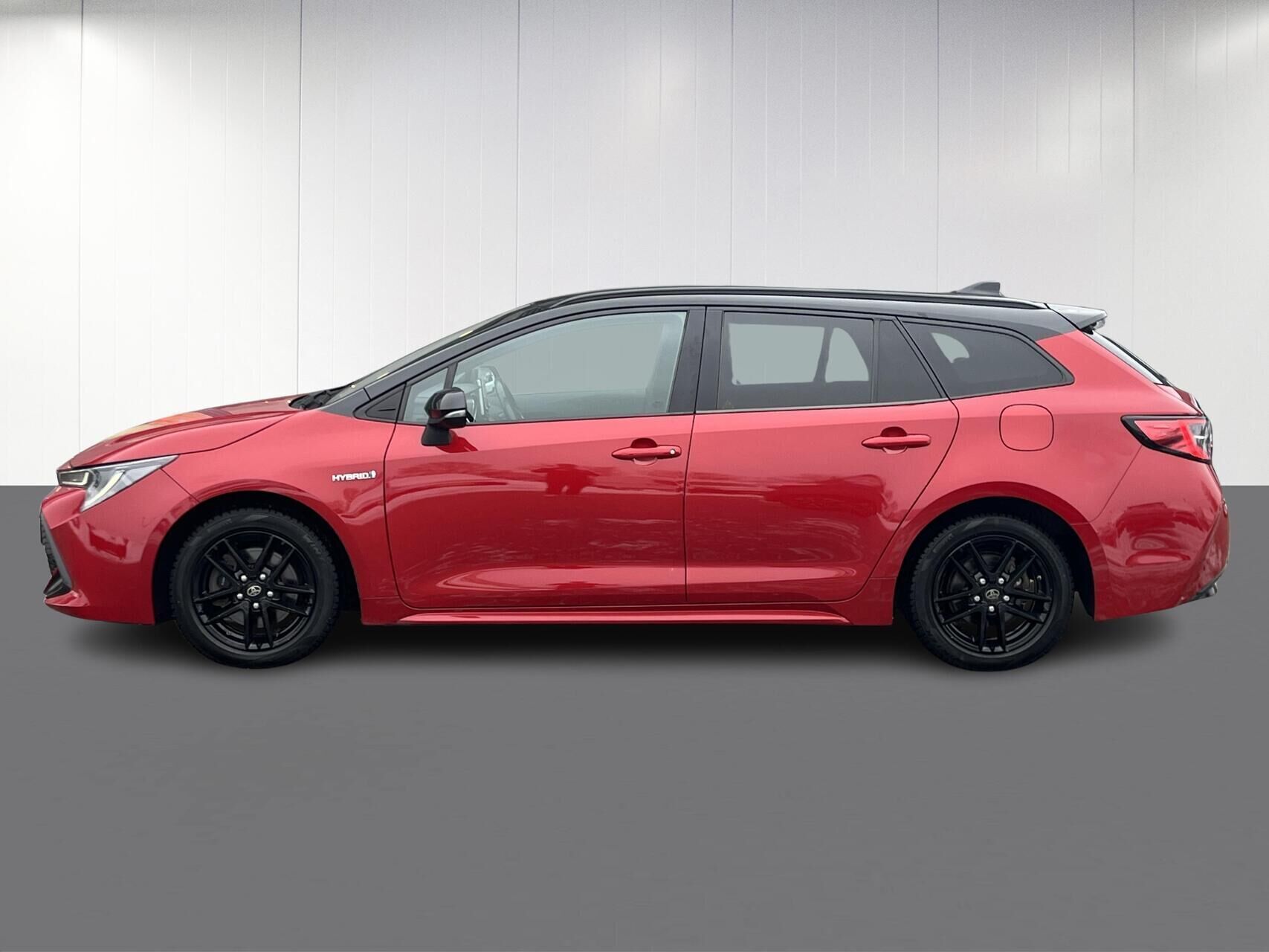 Toyota Corolla 2,0 Touring Sports Hybrid H3 Premium E-CVT 180HK Stc 6g Aut.