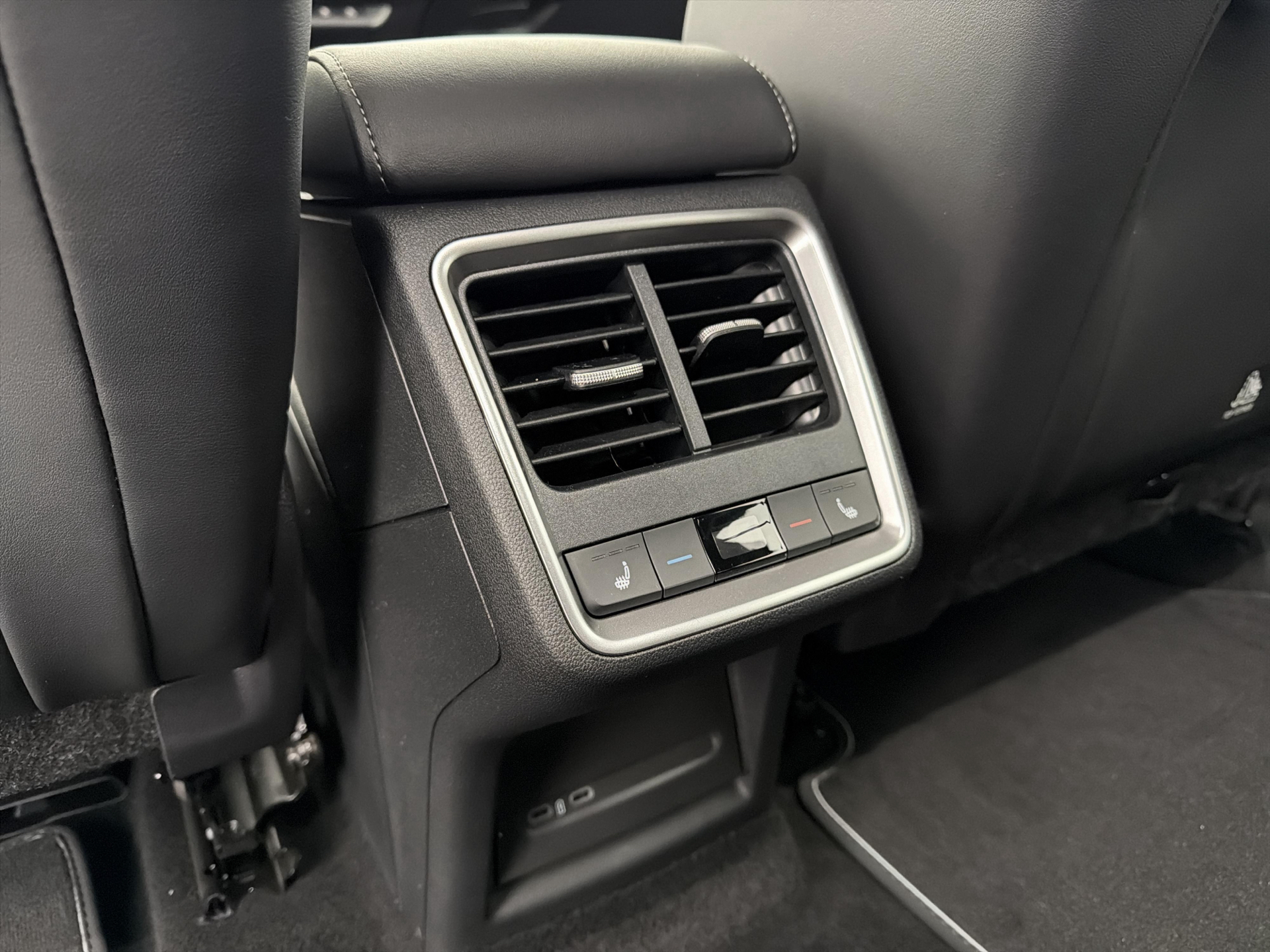 Sort Skoda Elroq fra 2026