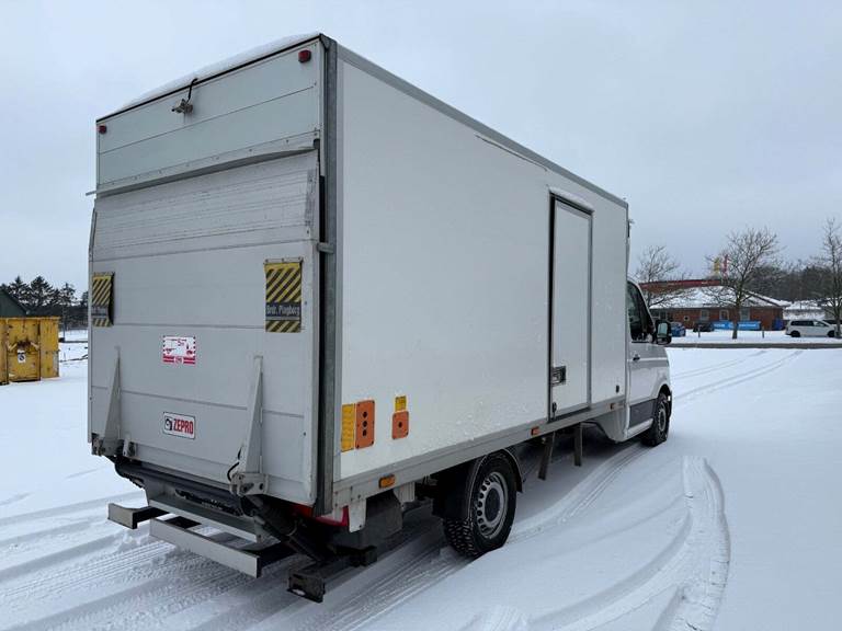 VW Crafter 35 2,0 TDi 177 Alukasse aut.