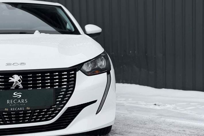 Hvid Peugeot 208 fra 2021