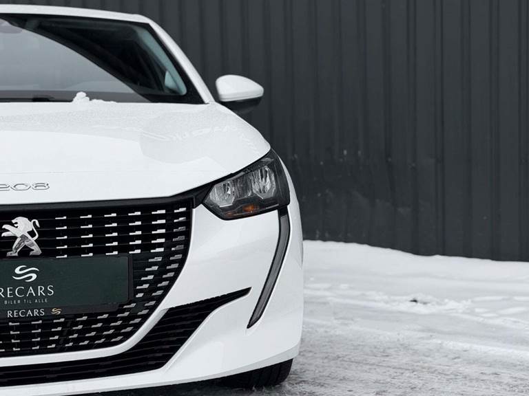 Peugeot 208 1,2 PureTech 100 Allure EAT8