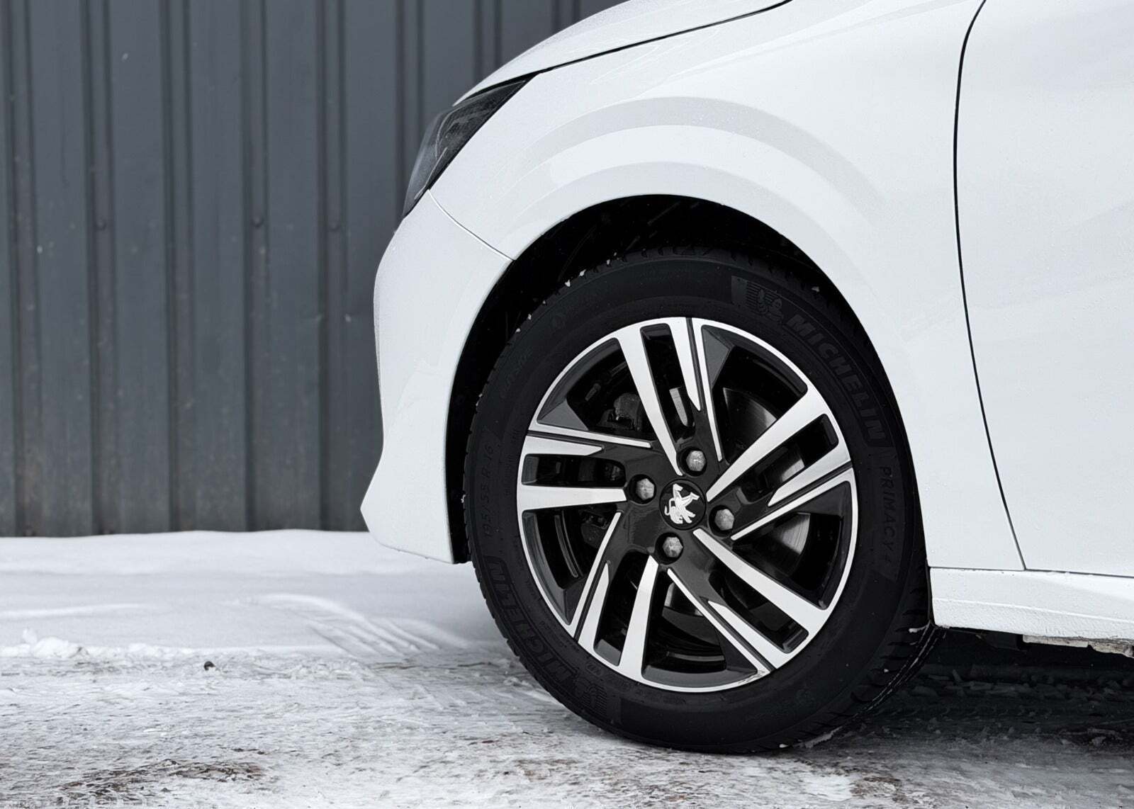 Peugeot 208 1,2 PureTech 100 Allure EAT8