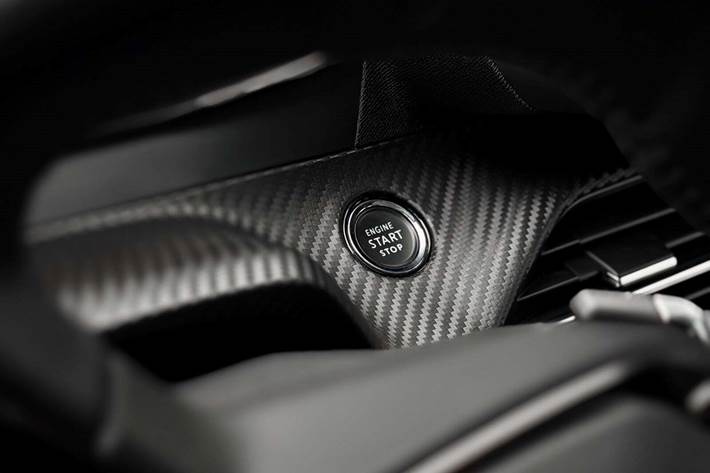 Hvid Peugeot 208 fra 2021