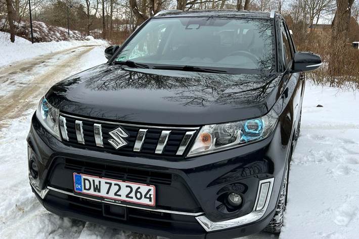 Sort Suzuki Vitara fra 2018
