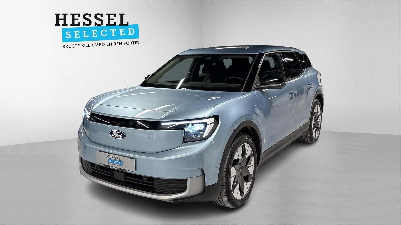 Ford Explorer 77 Premium Extended Range