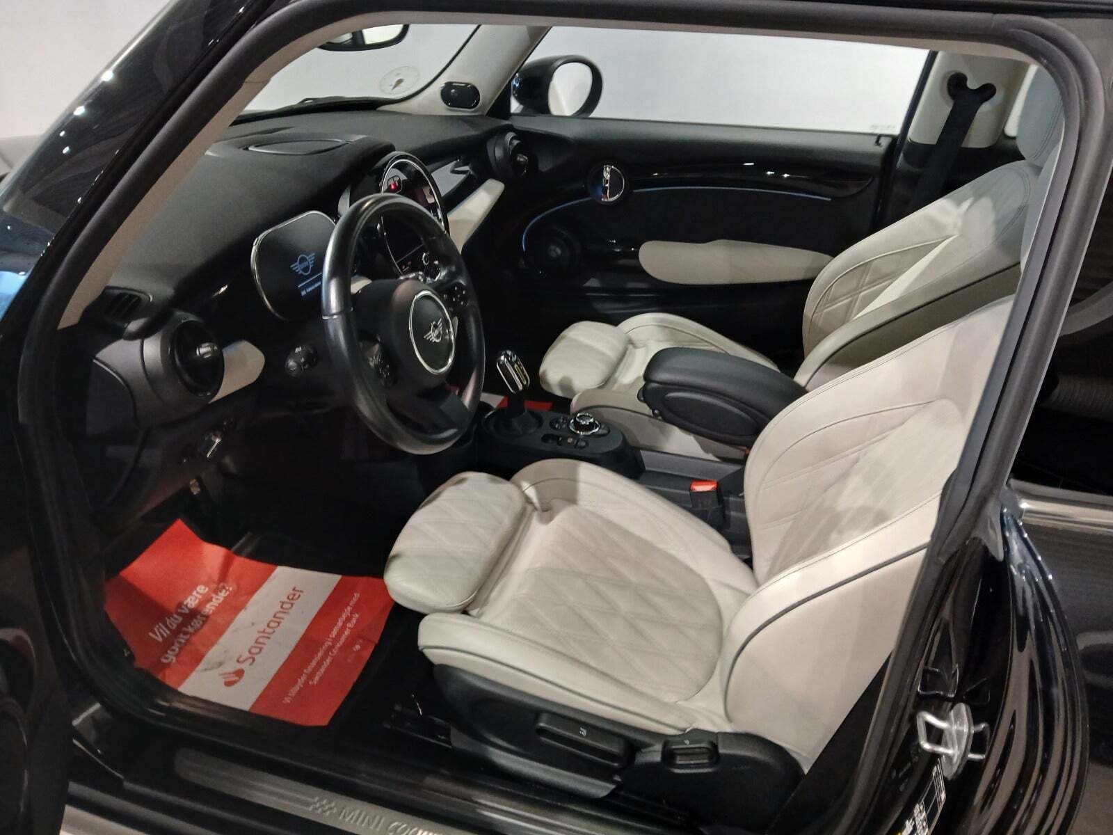 Mini Cooper SE Yours Trim