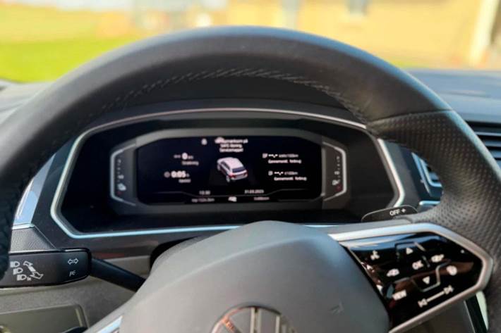 Hvid VW Tiguan fra 2022