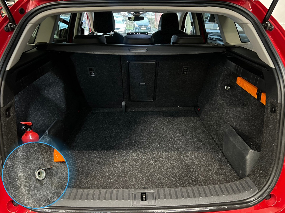 Rød Skoda Enyaq fra 2021