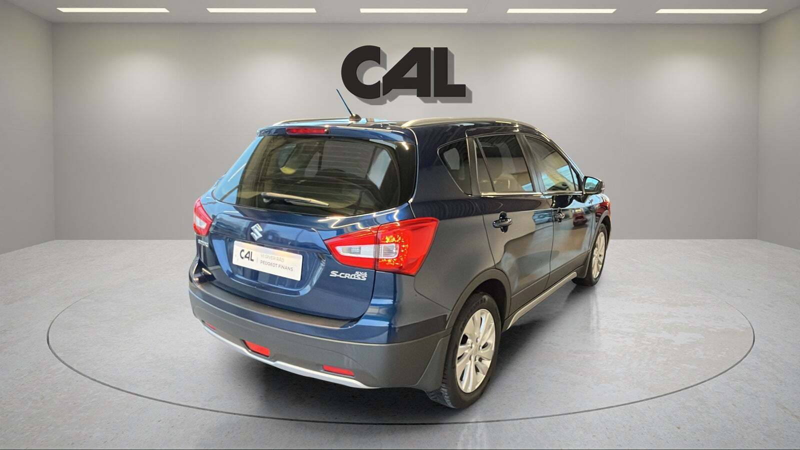 Blå Suzuki S-Cross fra 2019